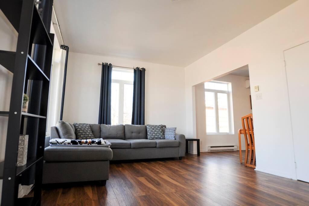 The 1810 - Spacious With Balcony - North Of Quebec Luaran gambar